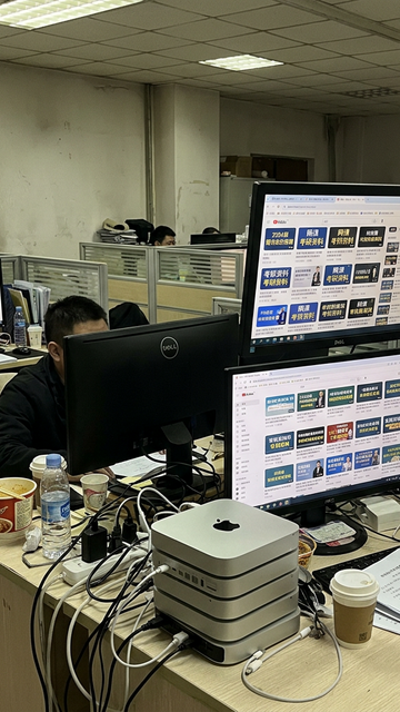 盗版黑产 AI 自动化作业